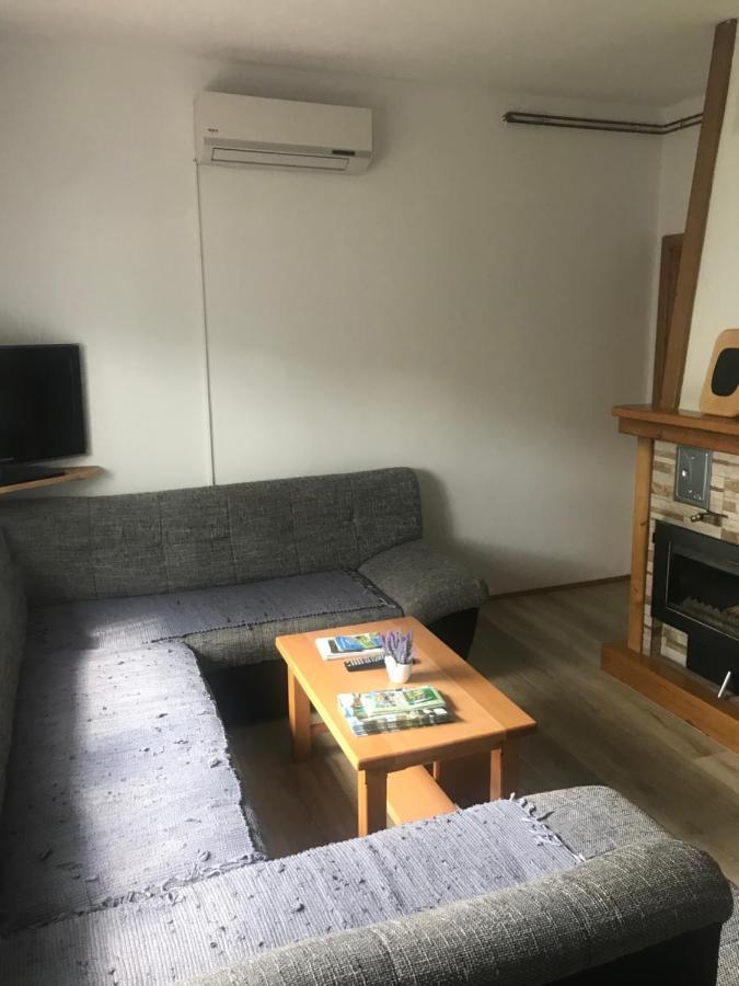 Guest House Josipovic Korenica Luaran gambar